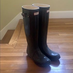 Black Hunter Rainboots